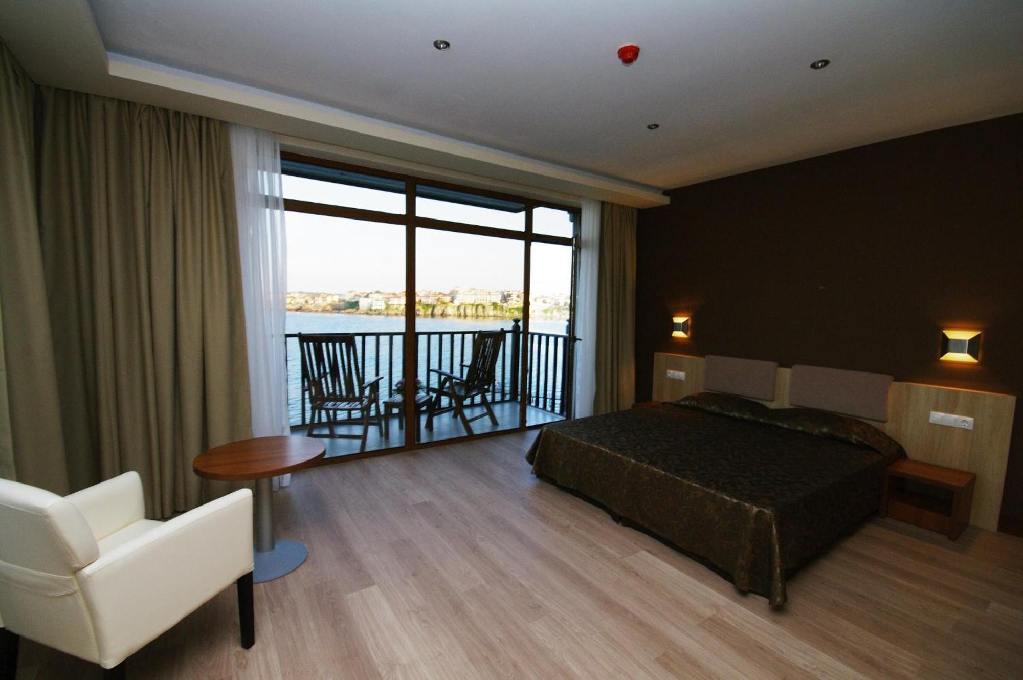Family Hotel Casa Del Mare Sozopol Exteriör bild